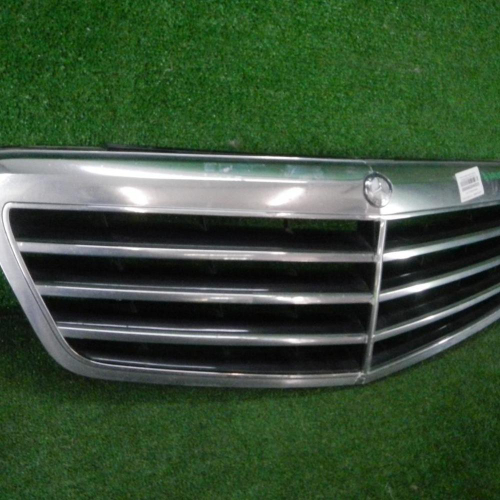 Решетка радиатора Mercedes E W212 (2009-2013) AMG