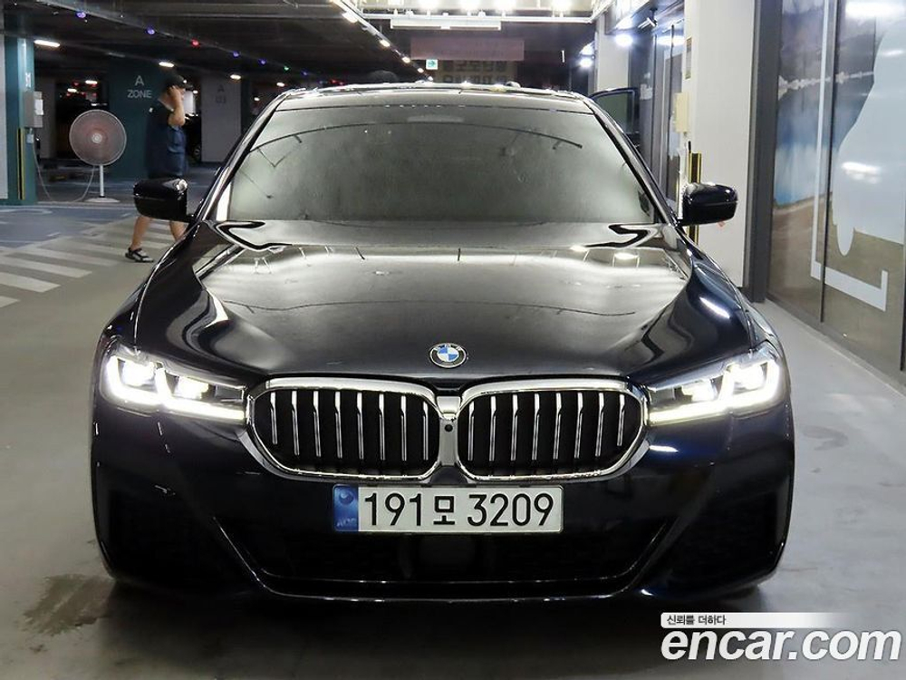 BMW 5 Series (G30) 520i M Sports (05.2021)