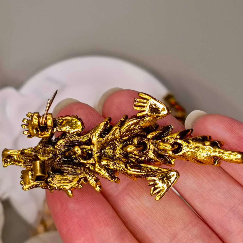 Брошь "Опоссум"