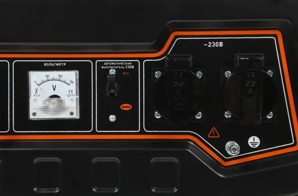 Бензиновый генератор CARVER PPG-3900АE ( 3.2 кВТ, бак 15 л, 220В, электростартер)