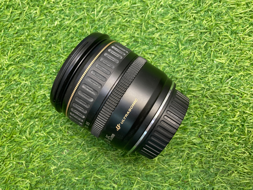 Canon EF 24-85mm 3.5-4.5 USM