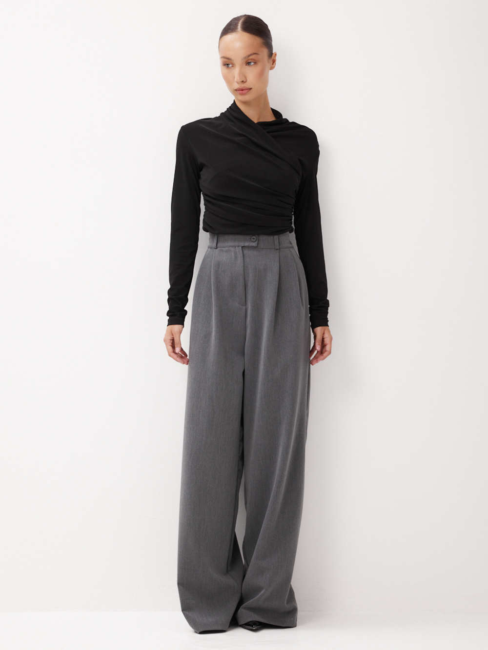 Брюки палаццо классические