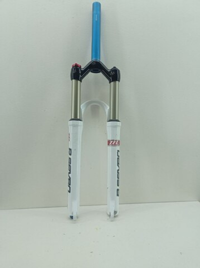 Вилка велосипеда Manitou r seven pv0063