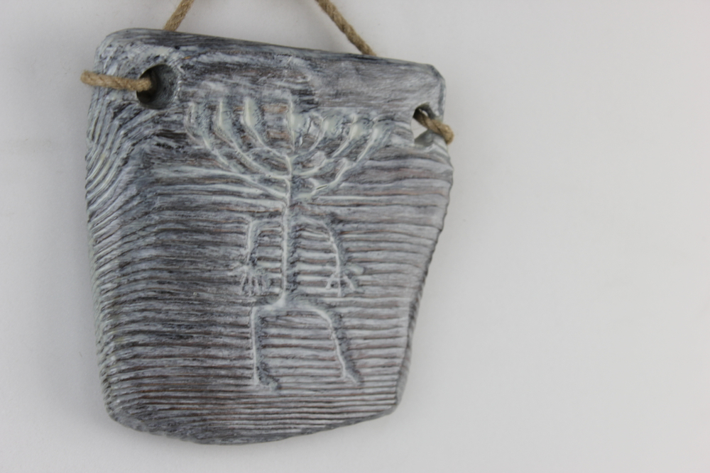 Панно деревянное. Петроглиф.