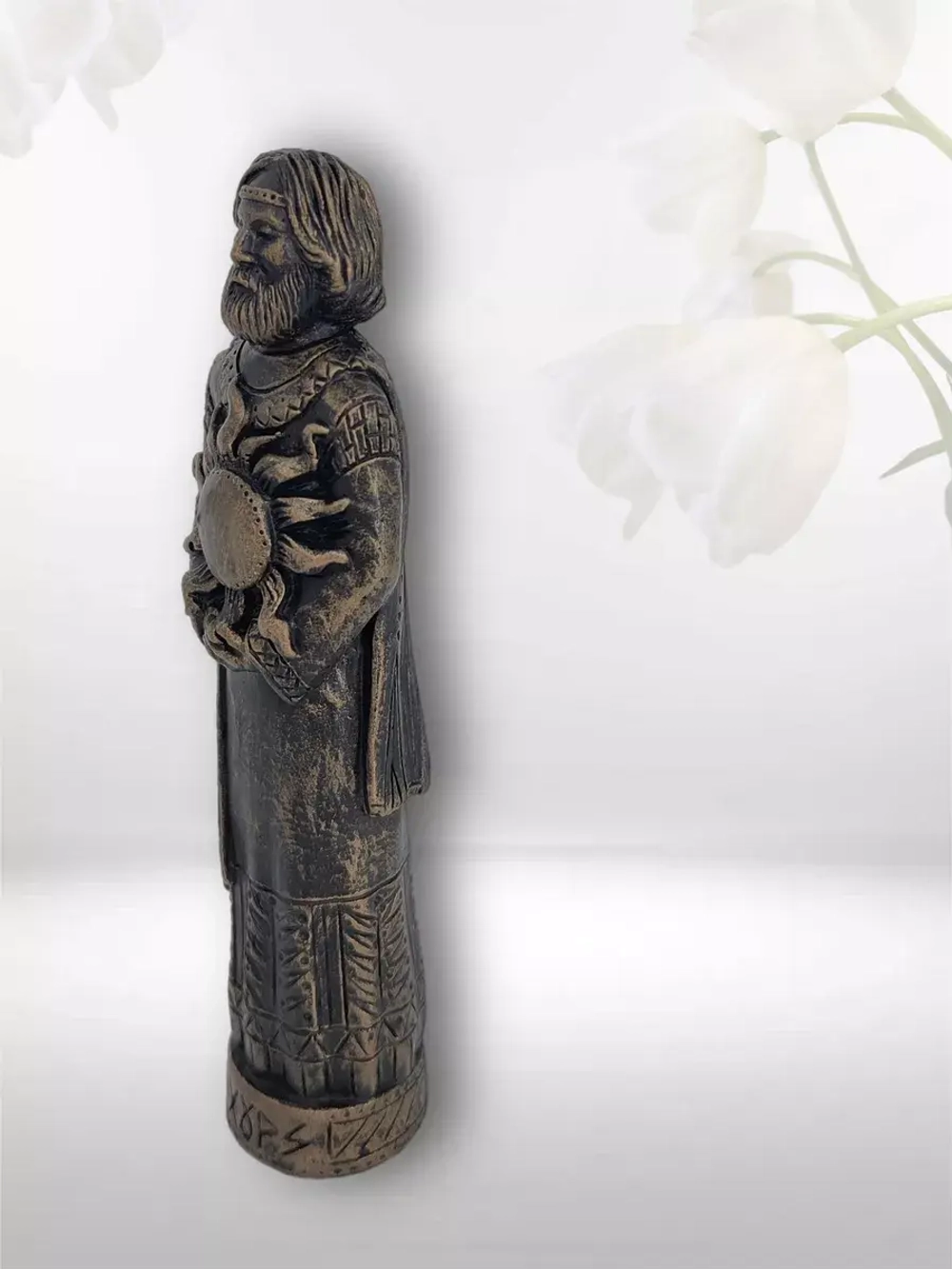 Коллекционная алтарная фигурка статуэтка Бог Хорс оберег