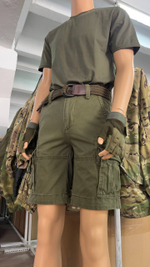 Шорты-карго олива с ремнём