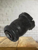 Сайлентблок переднего рычага передний T212909070 Chery Tiggo