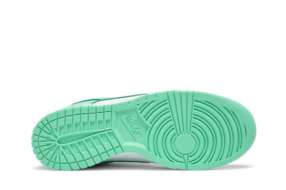 Кроссовки Nike Dunk Low Green Glow (Женская размерная сетка)