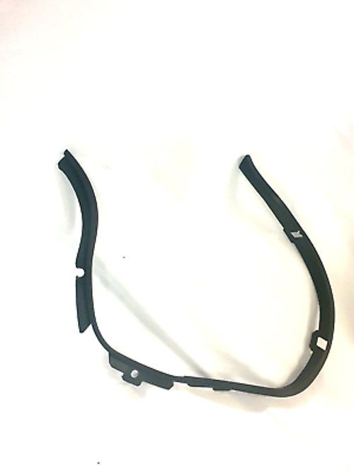 61400063 Уплотнитель правый обтекателя H-D