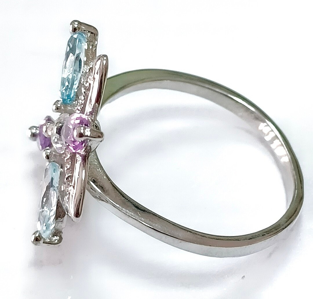 Ювелирное кольцо из серебра,вставка аметист,топаз,фианиты