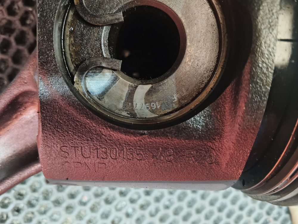 Поршень с шатуном