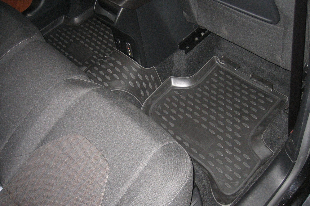 Коврики Standard, в салон SEAT Altea Freetrack 2007-2009, 4 шт. (полиуретан, чёрные) Element.NLC.44.06.210