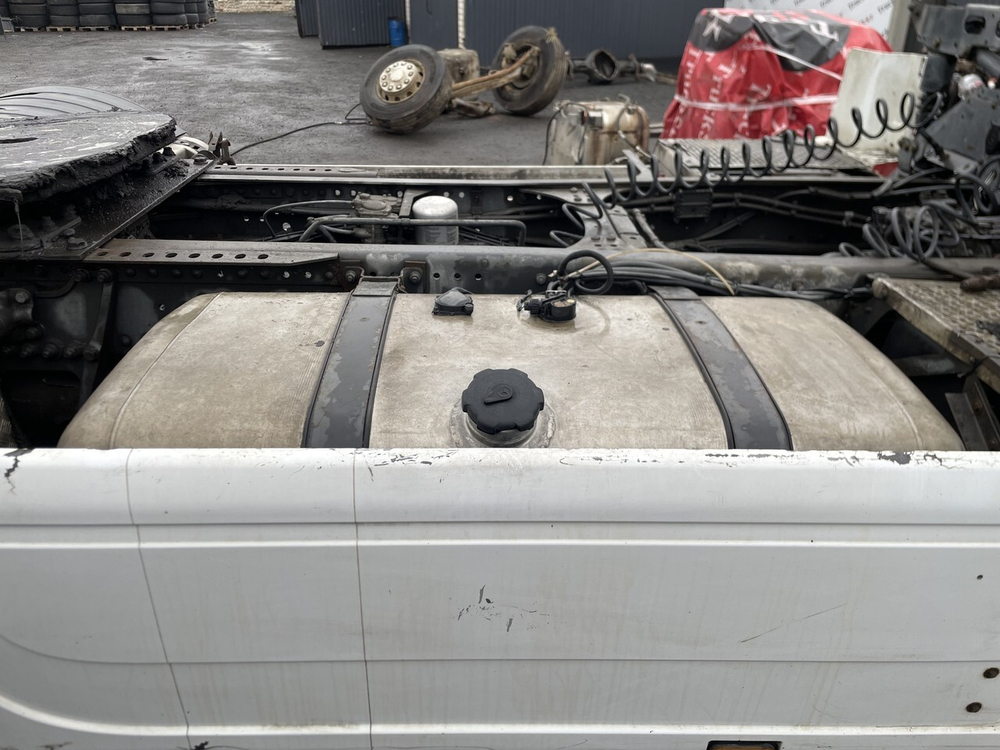 Бак топливный 650L