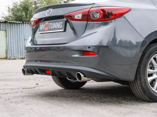 Диффузор заднего бампера с килями для Mazda 3 BM