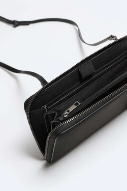 ZARA КОШЕЛЕК XL С ПЛЕЧЕВЫМ РЕМНЕМ, ЧЕРНЫЙ
