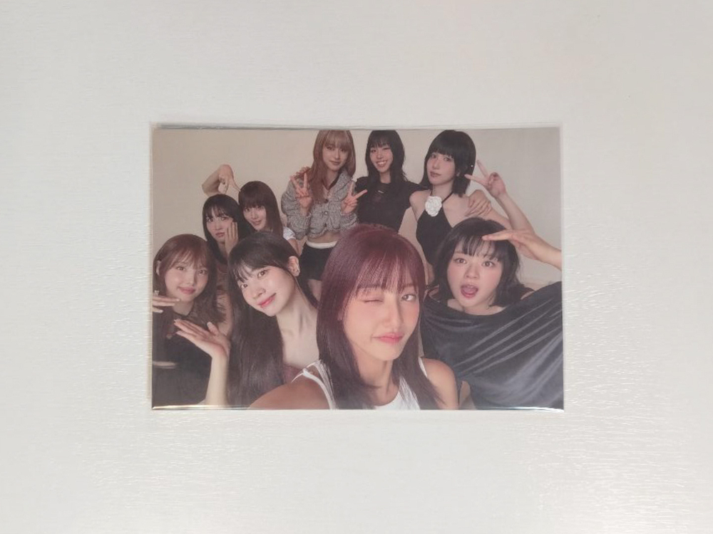 Открытка TWICE - STRATEGY (Apple music)