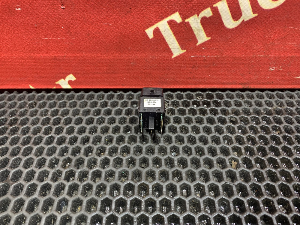 Кнопка рециркуляции воздуха