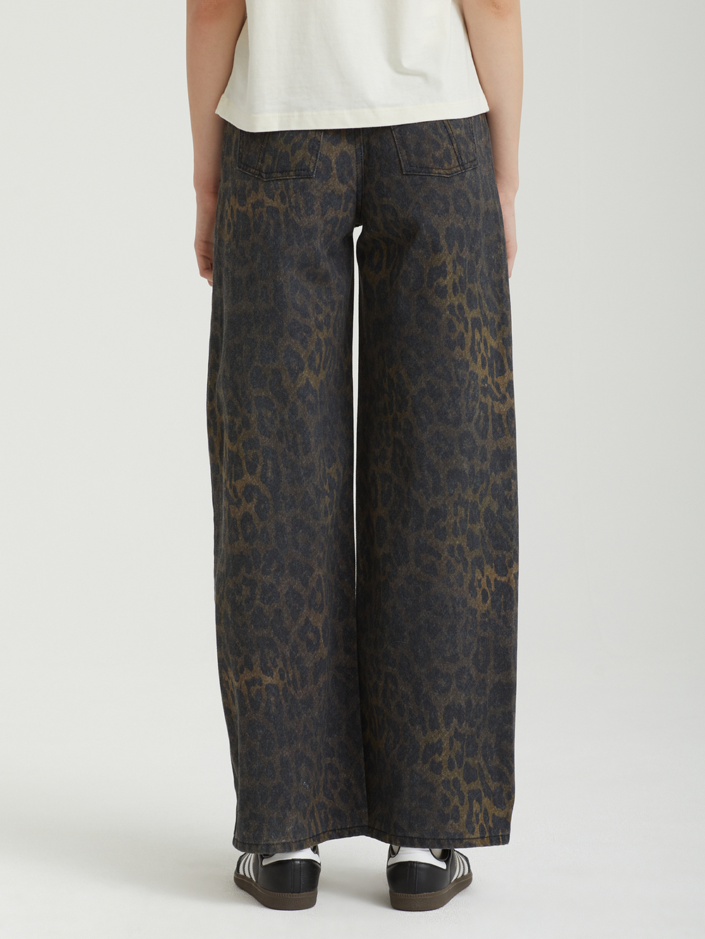 Женские Джинсы Dark Leopard Release