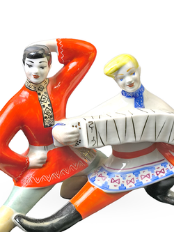 Фарфоровая статуэтка "Русский перепляс" Полонное ЗХК