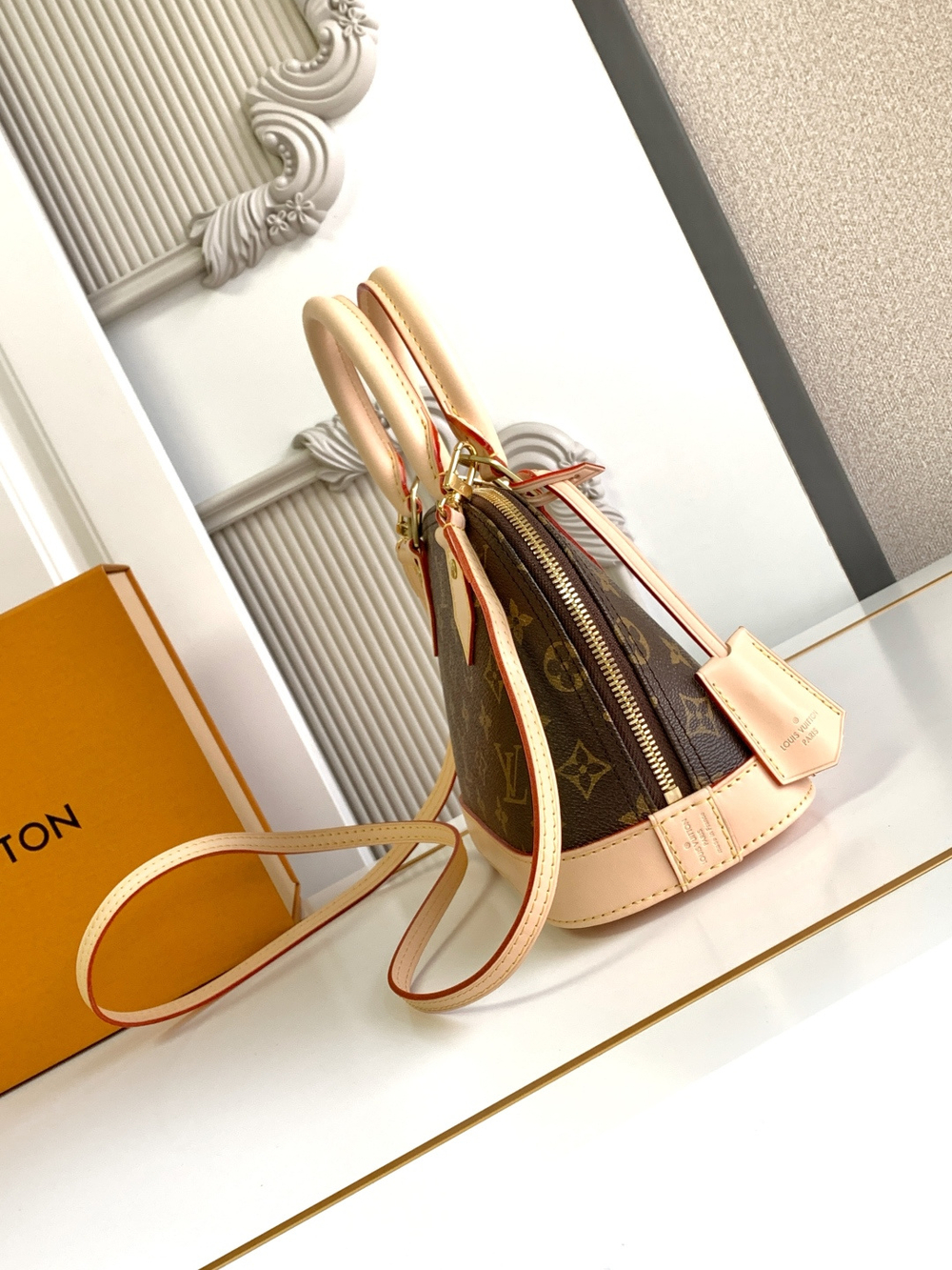 Louis Vuitton Alma BB