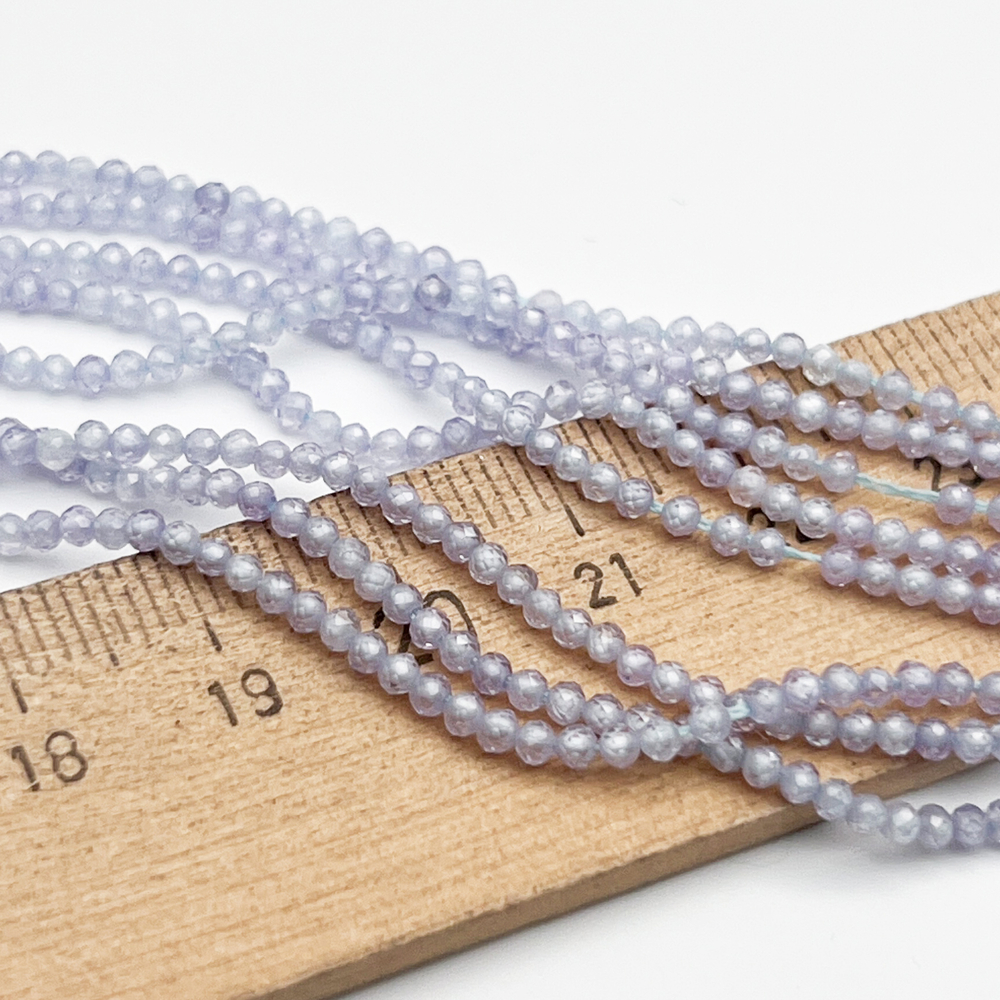 Фианит (кубический цирконий), цвет гиацинтовый, размер 2 мм, цена за нить 38 см