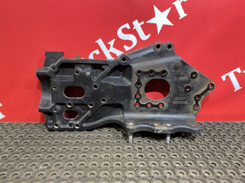 Кронштейн рессоры передней правый 2017г.