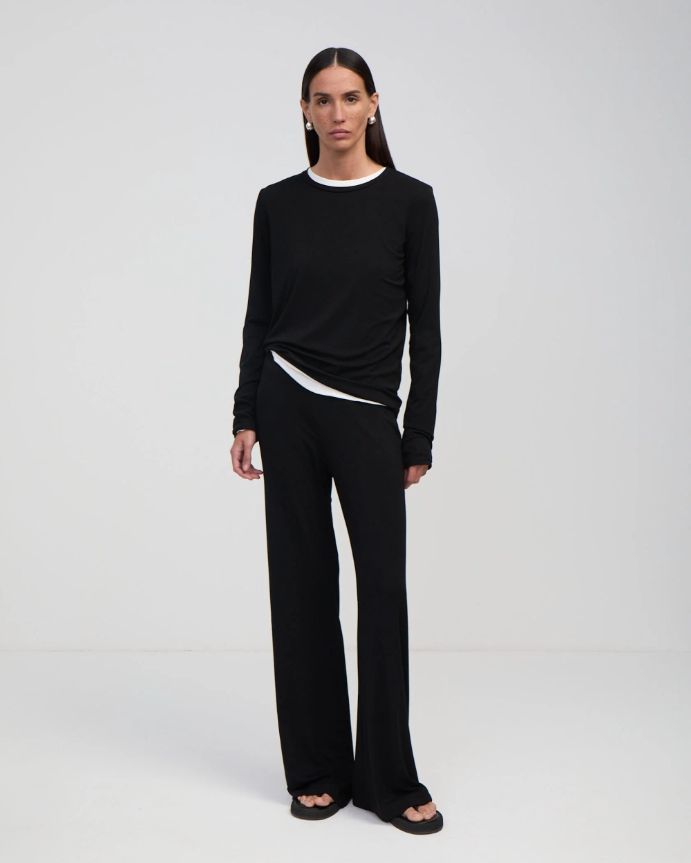 Лонгслив из модала, Черный