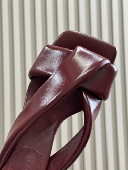 Bottega Veneta Riva Mule (6 colors)