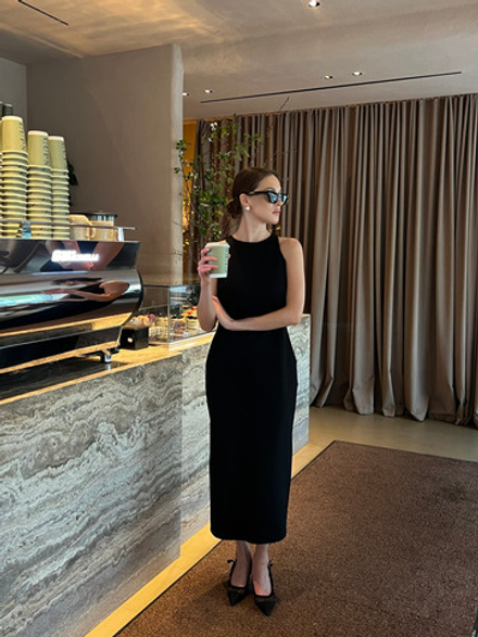 Платье трикотажное Lady в черном цвете