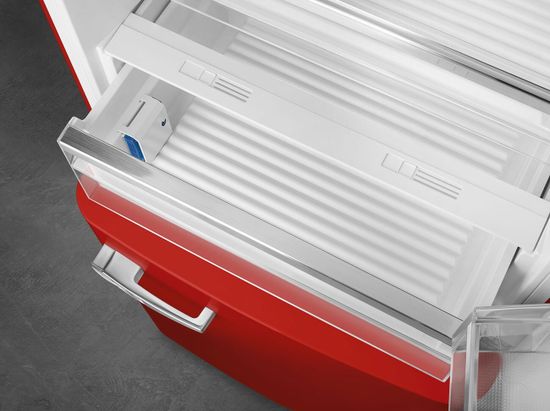 Холодильник Smeg FAB38RRD