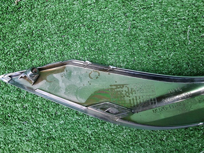 Молдинг бампера левый Hyundai Santa Fe 4 TM 20-24