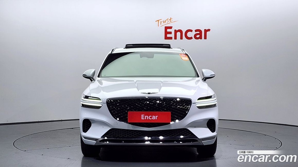 Genesis GV70 2.5T Бензин 2WD (03.2021)