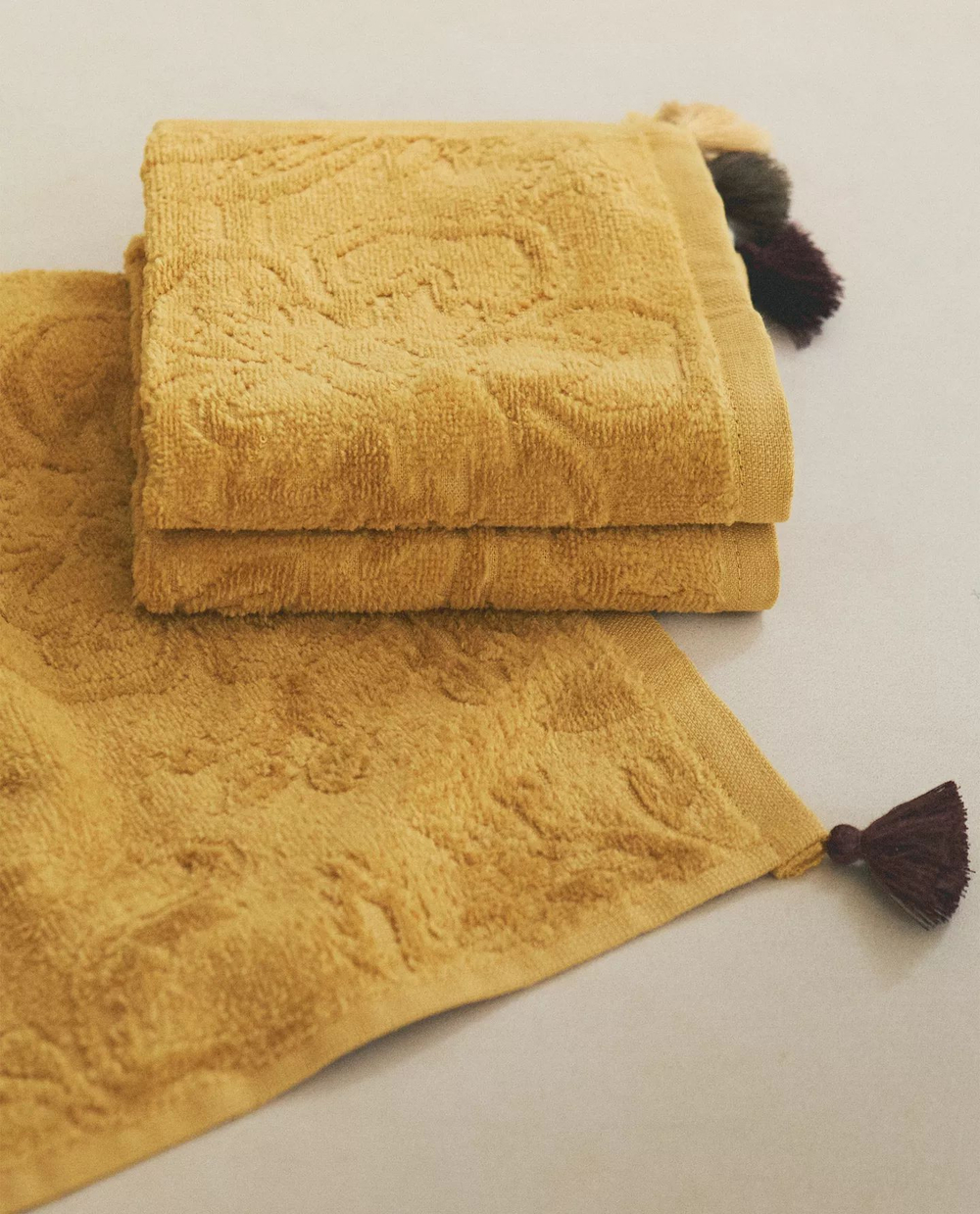 Zara Home - Набор полотенец для рук с бахромой (комплект из 3 предметов)), горчичный, 30х30 см