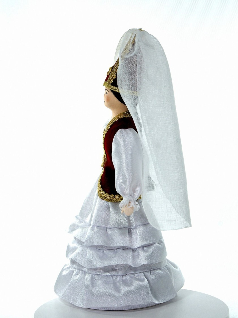 Кукла коллекционная Казашка в свадебном платье