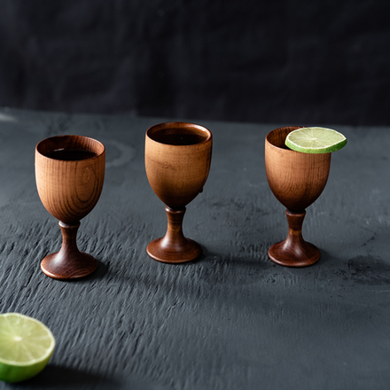 Набор деревянных рюмок (стопок) из дерева сибирский кедр RN7