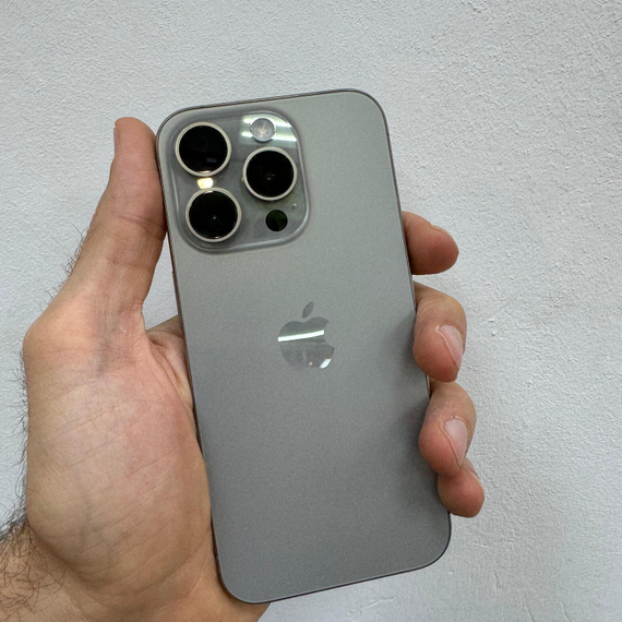 Apple iPhone 15 Pro 256GB, акб 100% 114цкл (полный комплект)