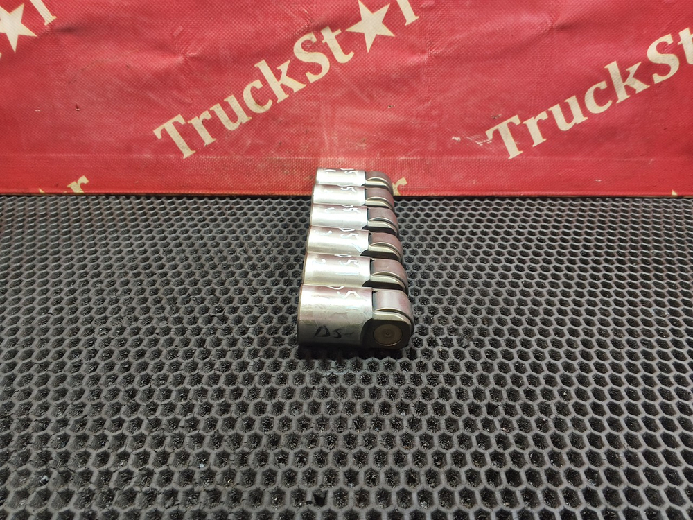 Комплект толкателей выпускного клапана 2019г.