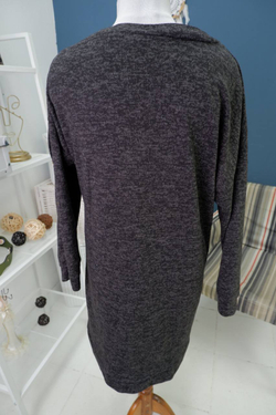 Платье Made in Kyrgyzstan лаконичное 48 размер