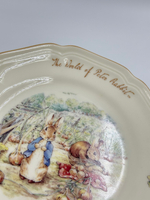 Тарелка The World of Peter Rabbit