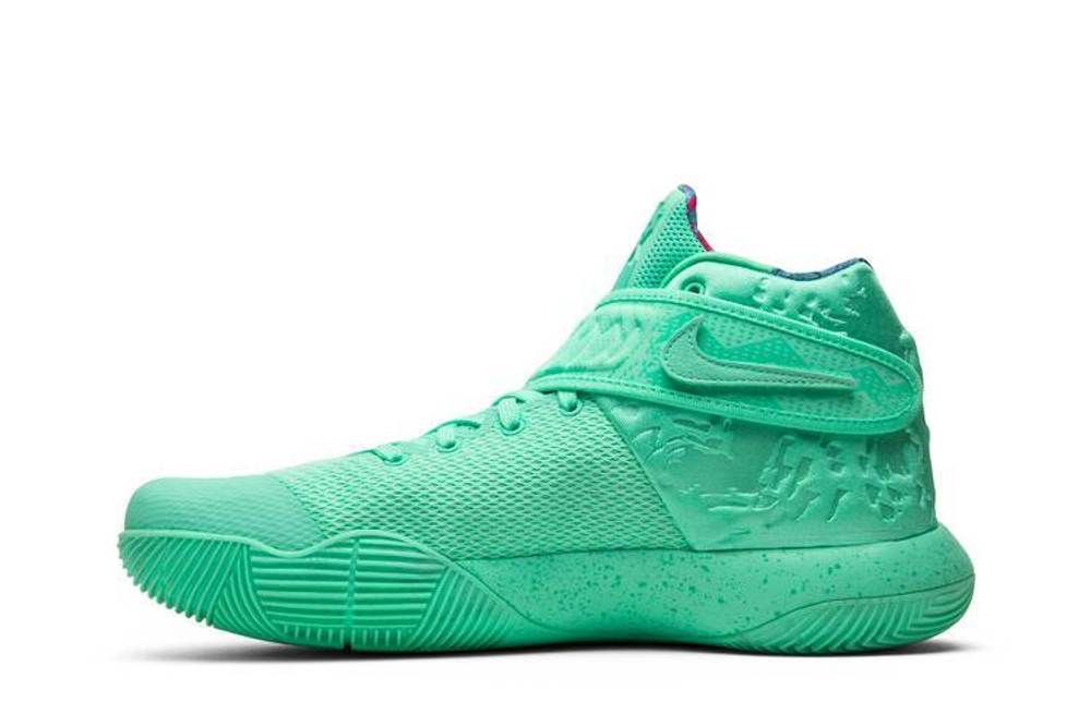 Кроссовки Nike Kyrie 2 What The