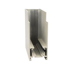 UBX-MS22-35 WHITE Коннектор для накладных магнитных шинопроводов. 35мм. Угловой. Вертикальный. Белый. ТМ Uniel