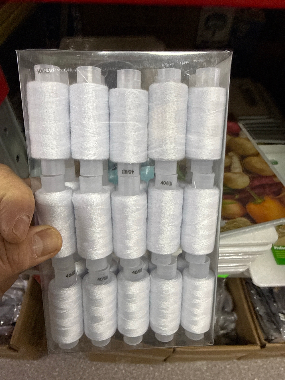 Нитки швейные белые 30шт 40 ЛШ