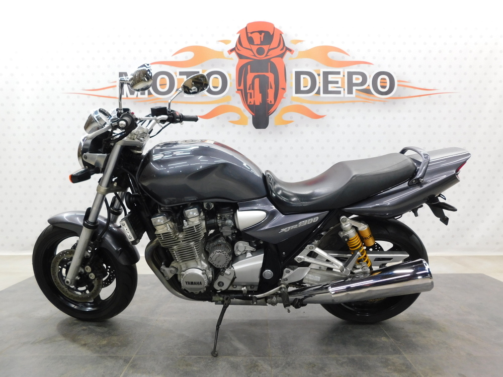 Yamaha XJR1300 038403