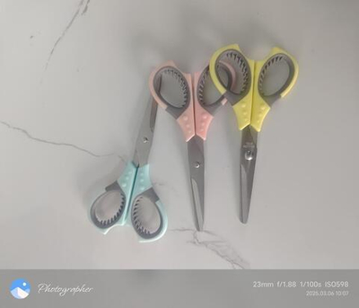 Ножницы детские, 13,5см, прорезиненные ручки, 3 цвета микс