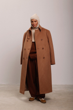 Двубортное пальто