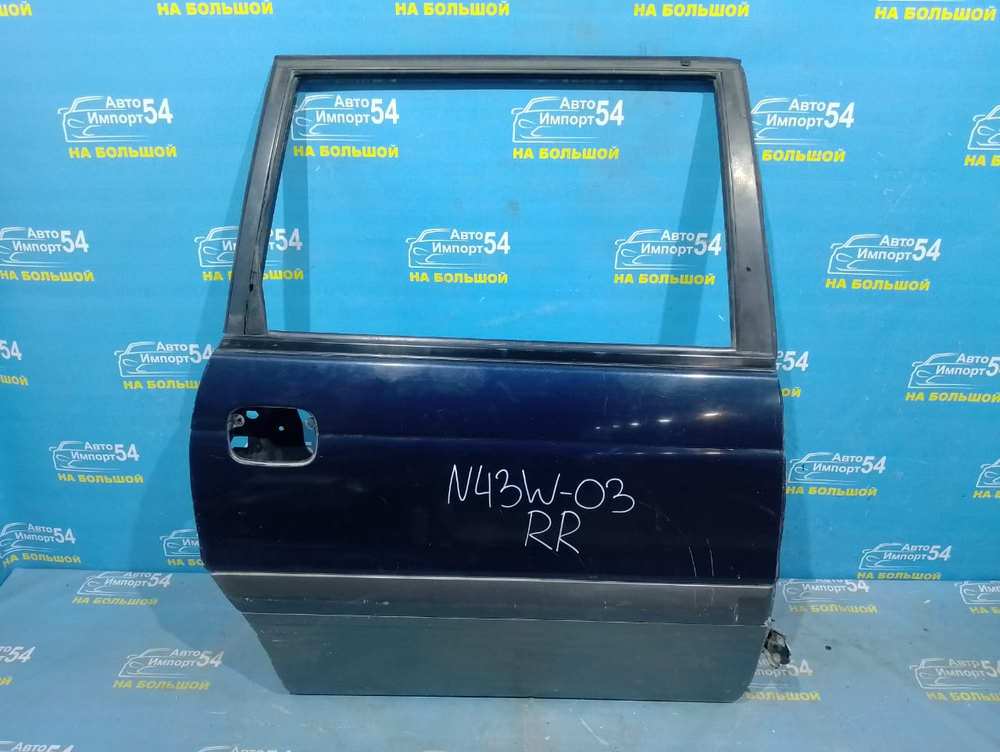 Дверь задняя правая MITSUBISHI CHARIOT 1991-1997