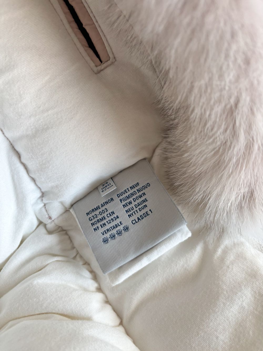 Пуховый конверт Moncler, 62