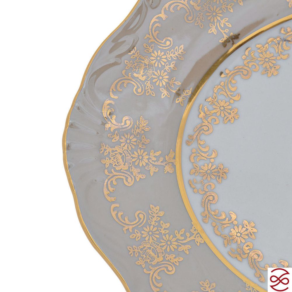 Блюдо овальное на ноге Queen's Crown Aristokrat Охота бежевая 28 см