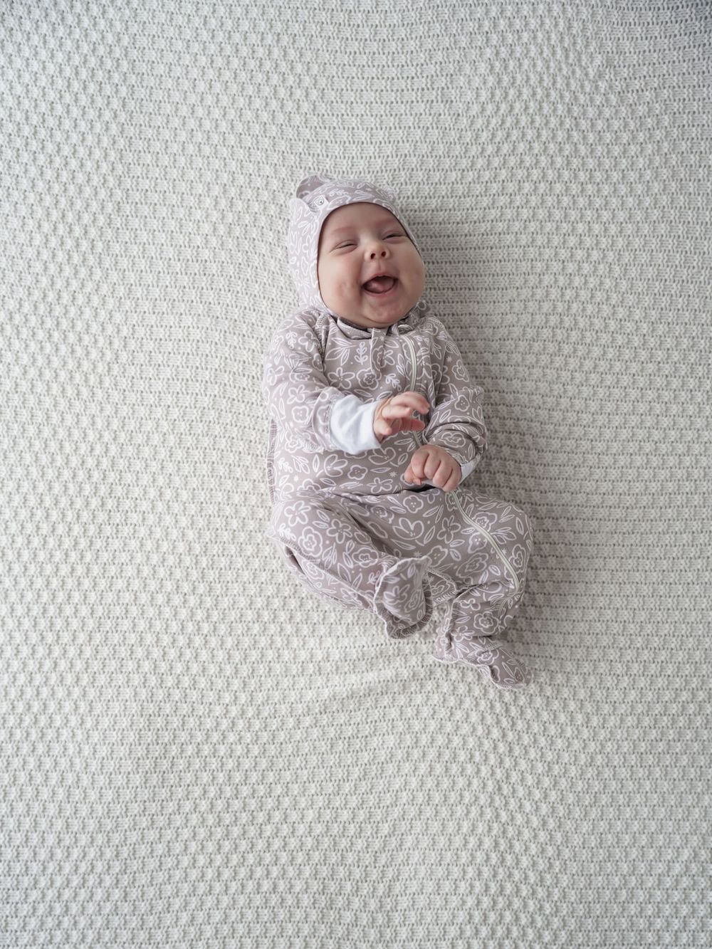 Слип на молнии с закрытой ножкой "Цветочный вальс" 0+