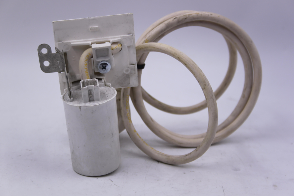 Сетевой шнур с фильтром для стиральных машин Indesit EN 60939-2